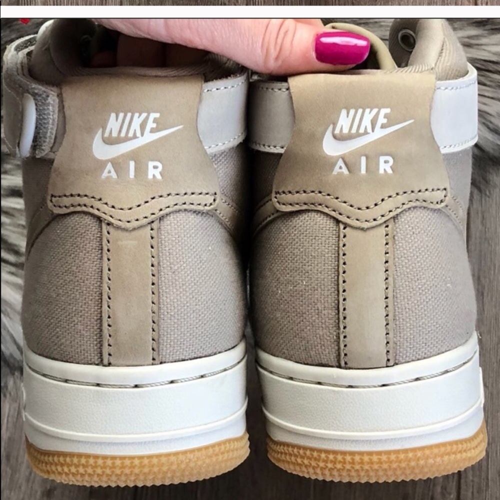 NWT Nike Air Force 1 Khaki - Picture 8 of 8